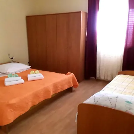 Vlatka Apartman * Solin